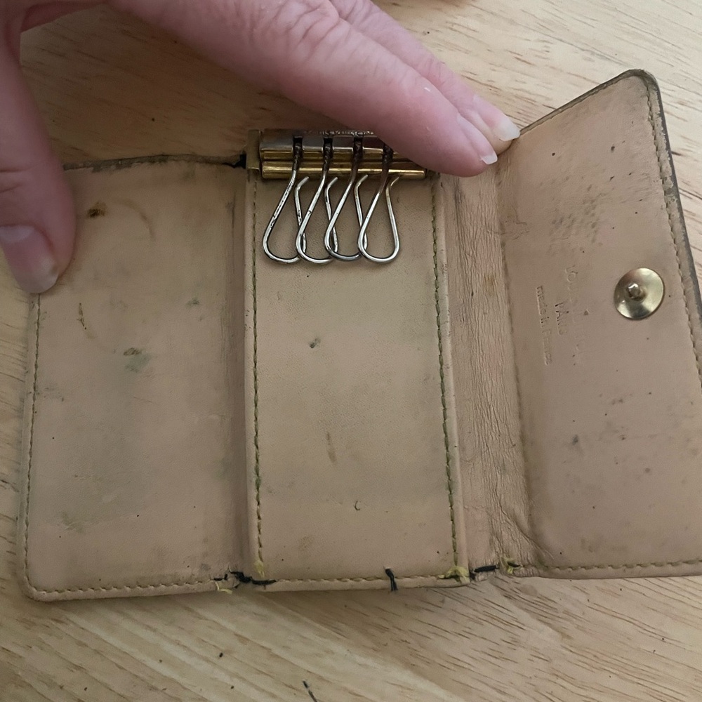 Louis Vuitton Multicolor Key case - Picture 3 of 8